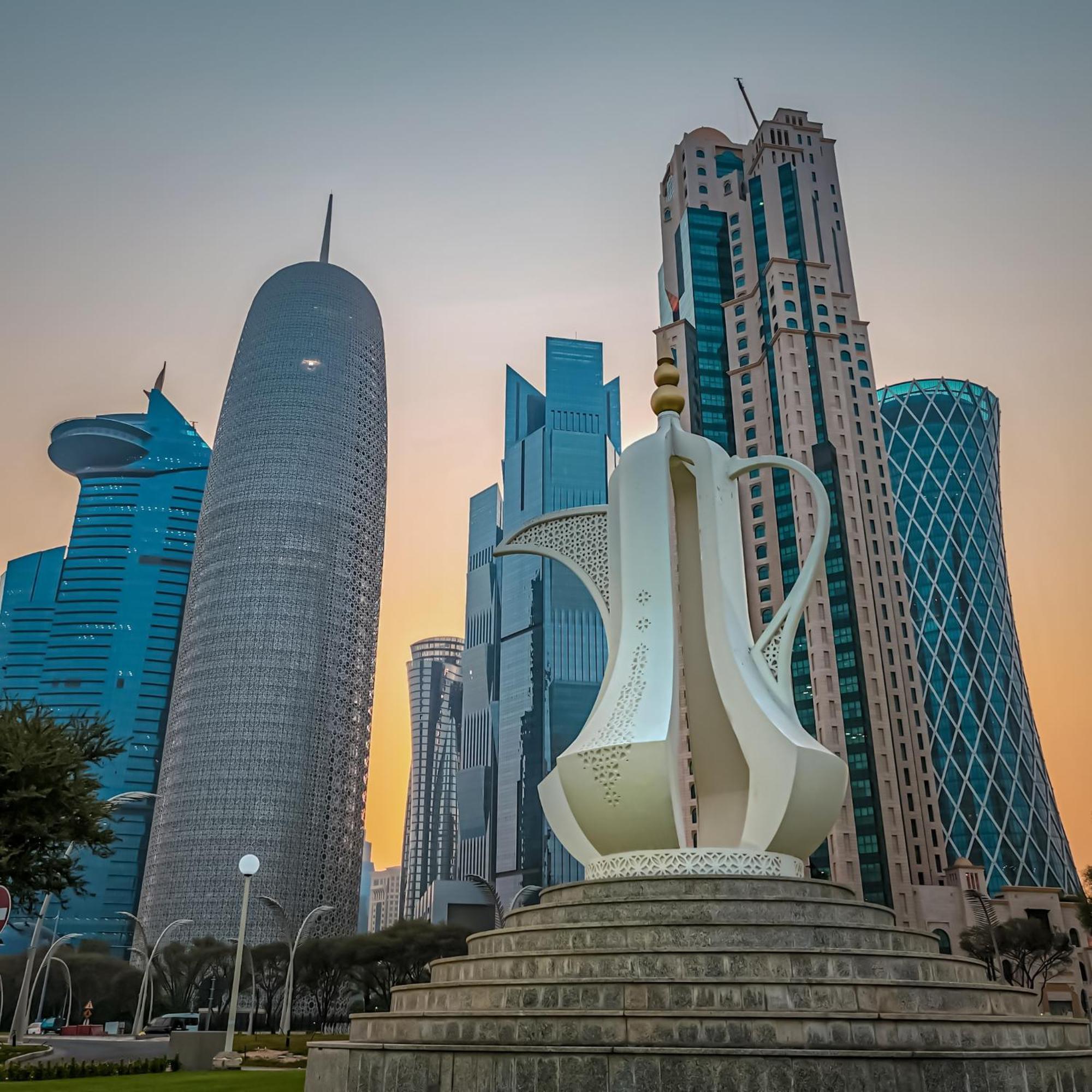 City Centre Rotana Doha Exterior photo Doha skyline