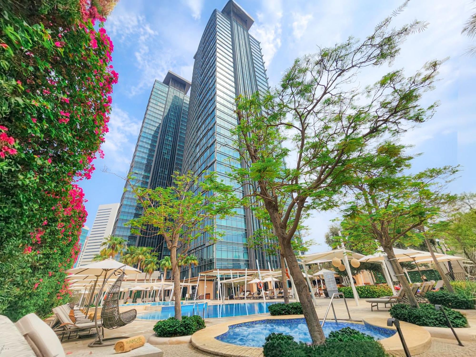 City Centre Rotana Doha Exterior photo The Ritz-Carlton, Hong Kong