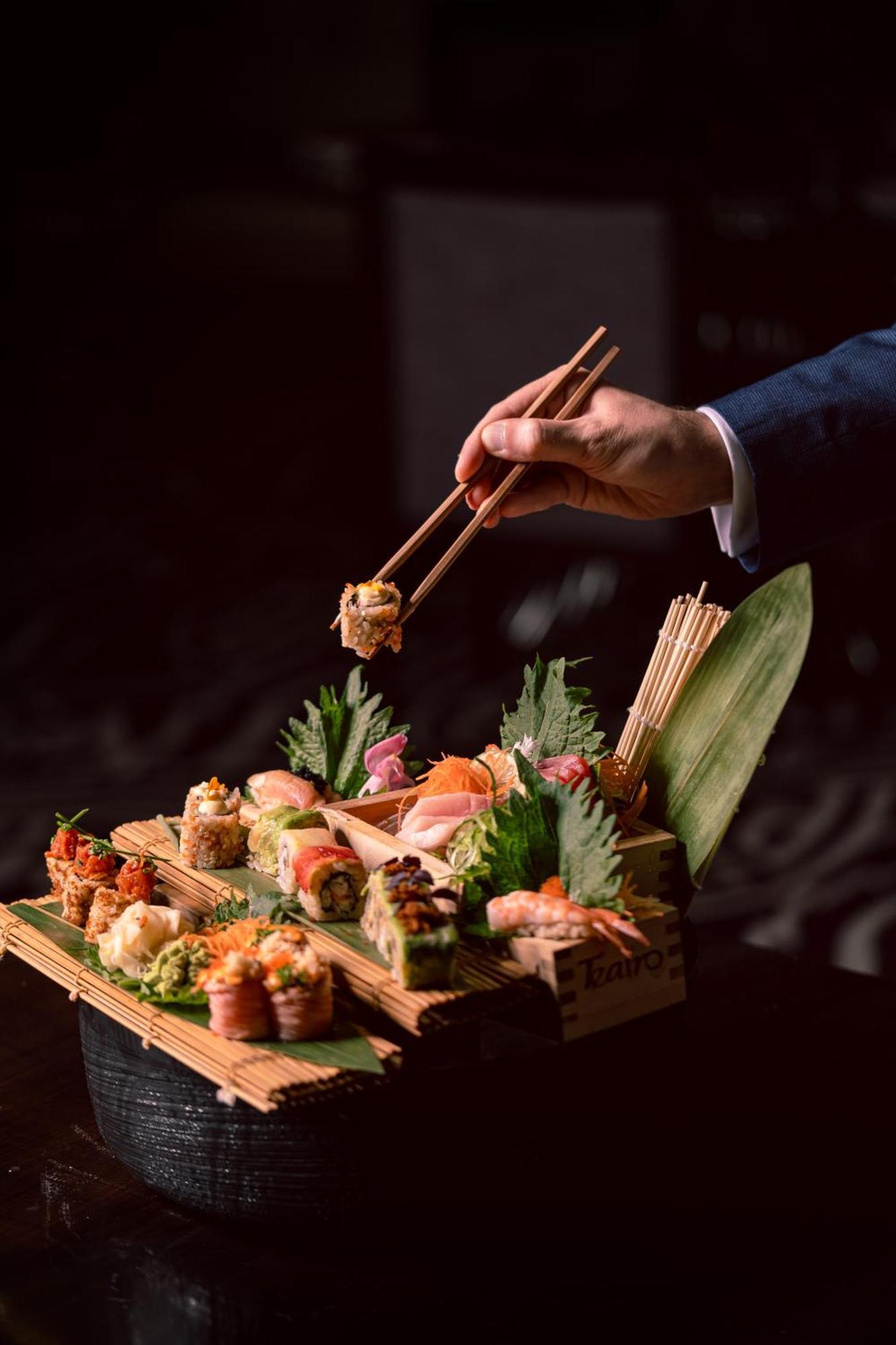 City Centre Rotana Doha Exterior photo Sushi